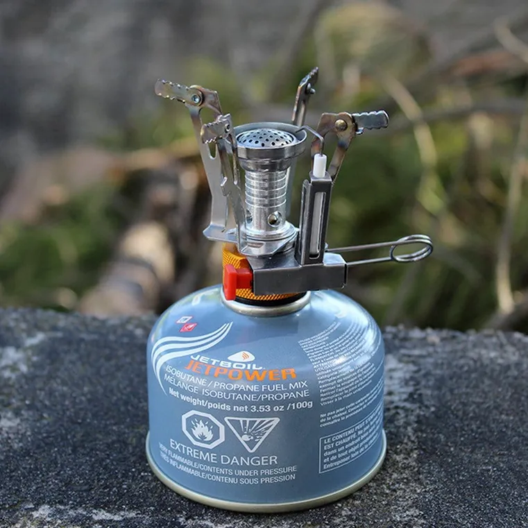 Compact camping stove