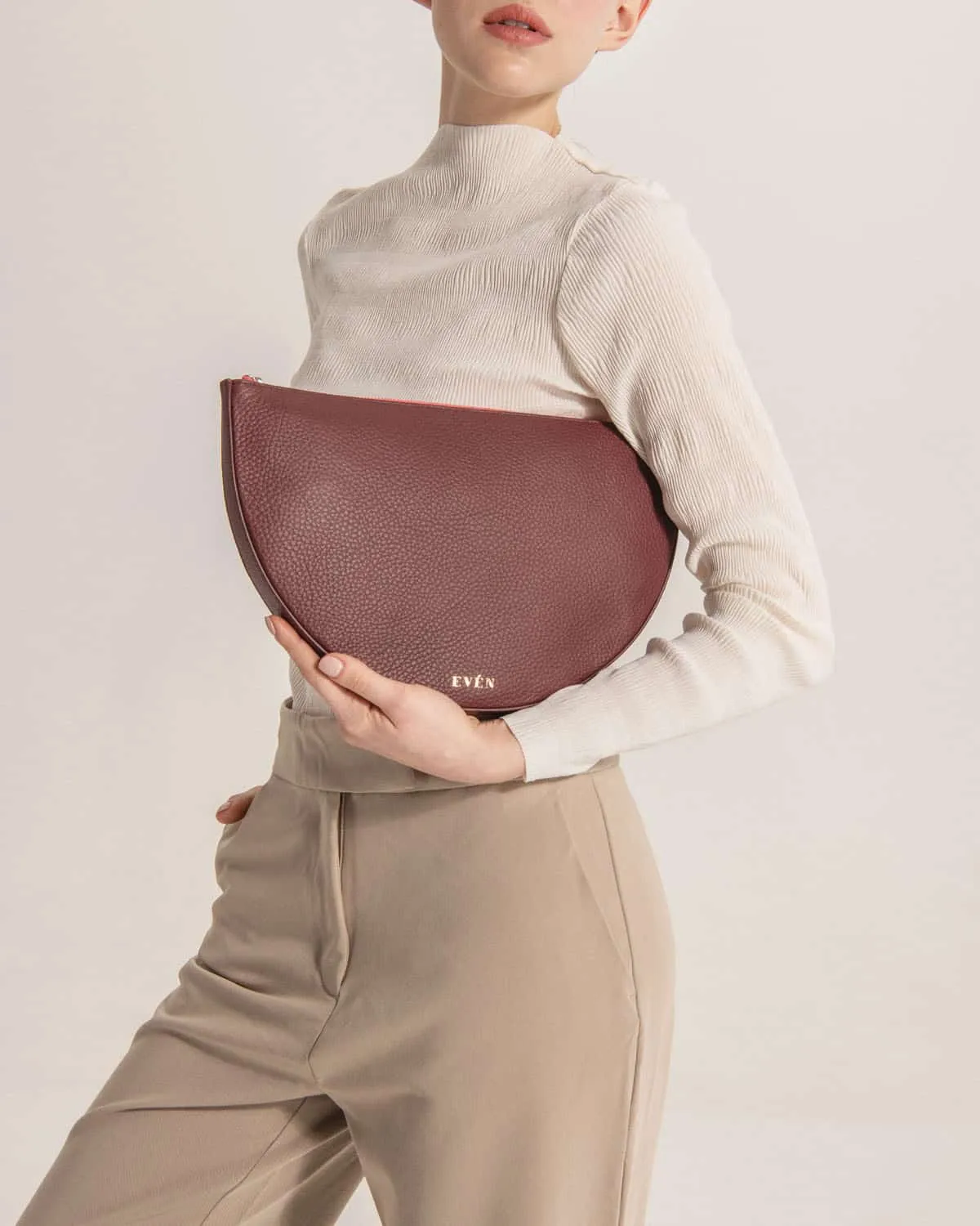 LEYZA Burgundy Clutch